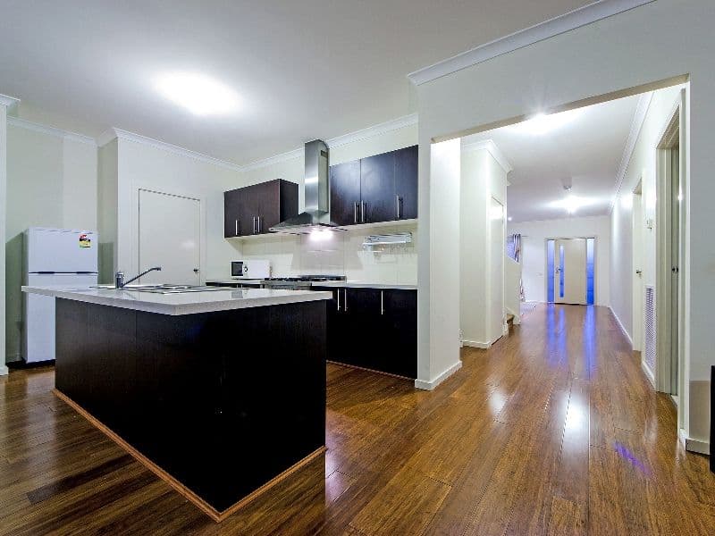 34 Fongeo Drive, POINT COOK VIC 3030, Point Cook - Thumbnail 5