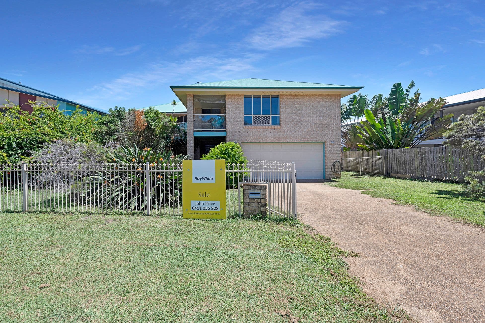 115 Barolin Esplanade, Coral Cove QLD 4670, Coral Cove - Thumbnail 4