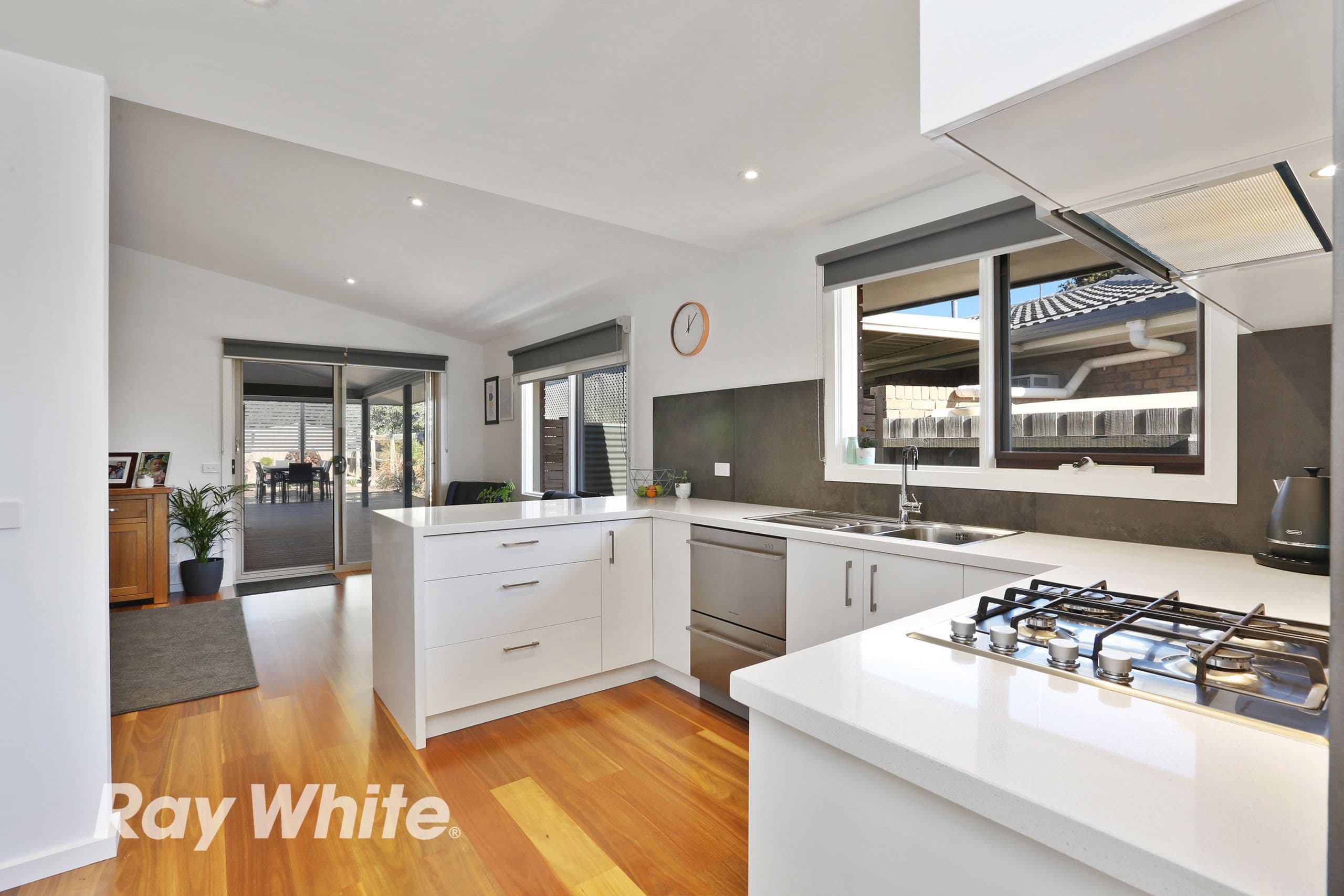20 Cromwell Drive, Lara VIC 3212, Lara - Thumbnail 3