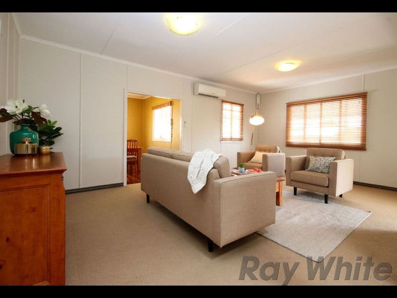 8 McMahon Street, Bundamba QLD 4304, Bundamba - Thumbnail 3