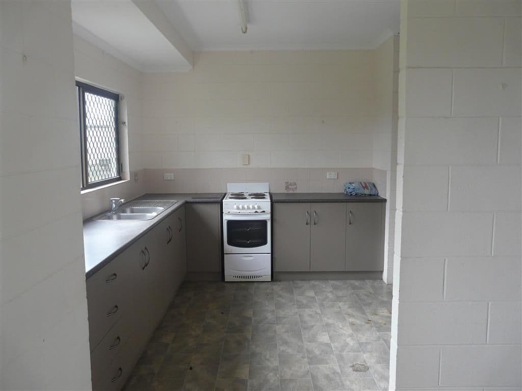 25 Corinda Street, EAST INNISFAIL QLD 4860, East Innisfail - Thumbnail 4