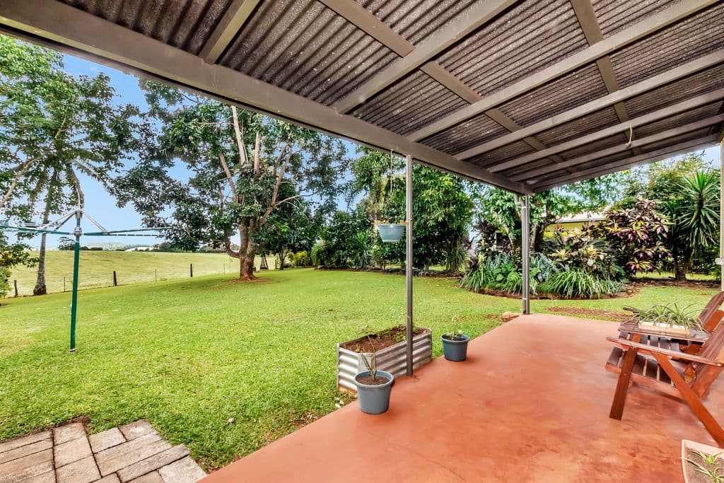 348 Palmerston Highway, Stoters Hill QLD 4860, Stoters Hill - Thumbnail 8