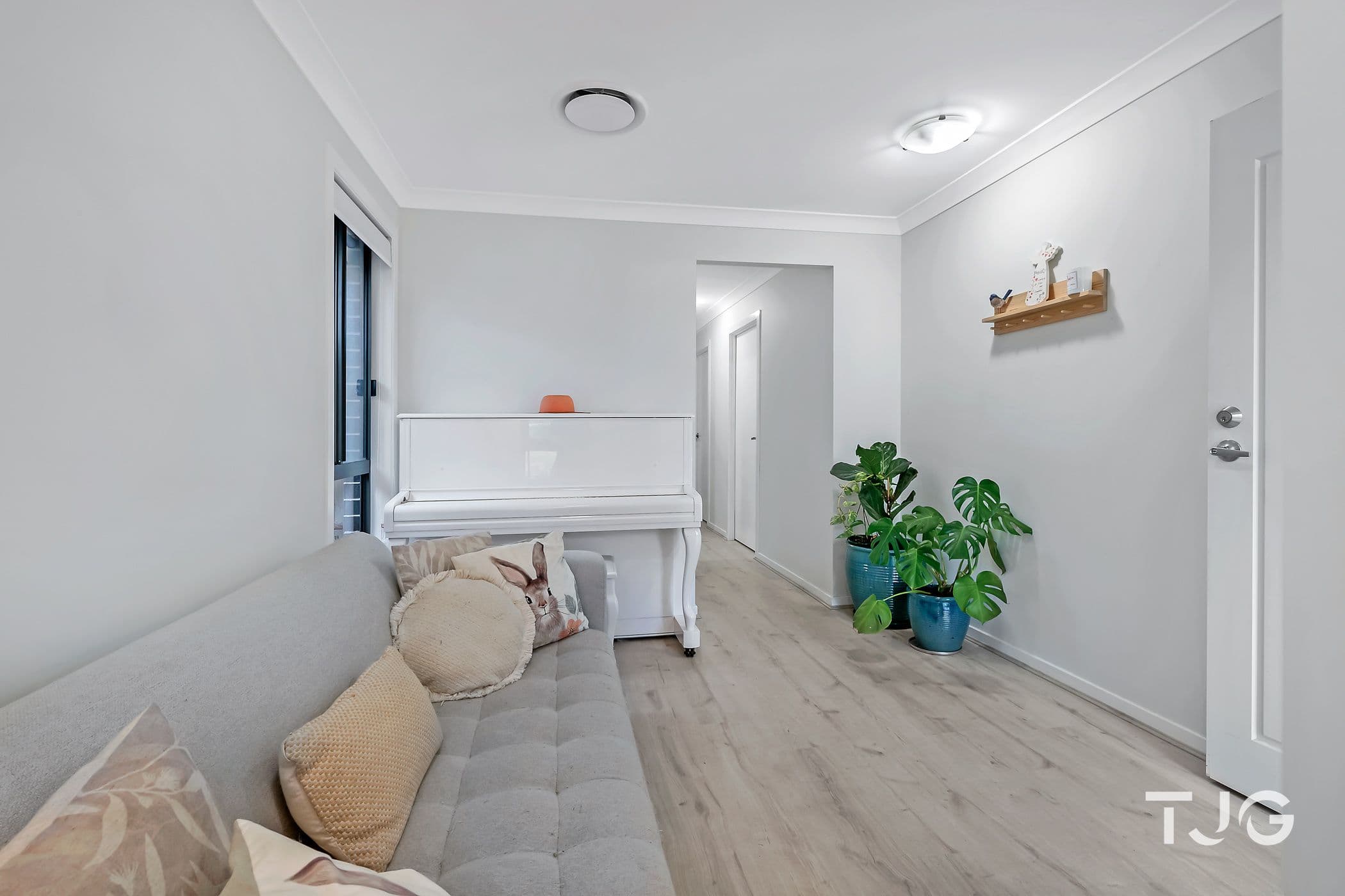 9 Longmeadow Parkway, Box Hill NSW 2765, Box Hill - Thumbnail 2