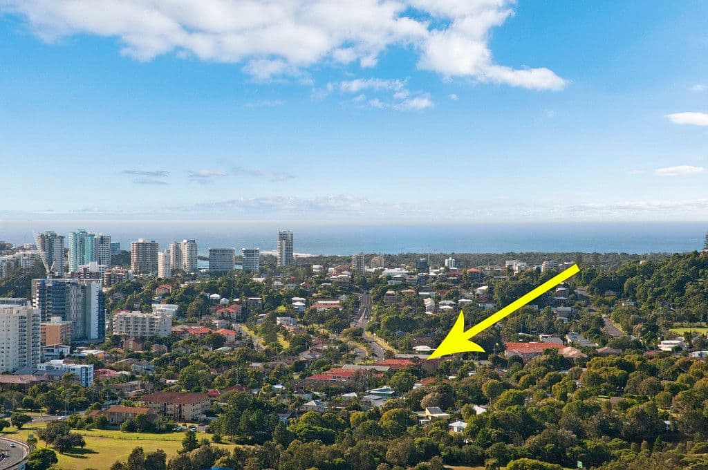 44 Coolangatta Road, COOLANGATTA QLD 4225, Coolangatta - Thumbnail 2
