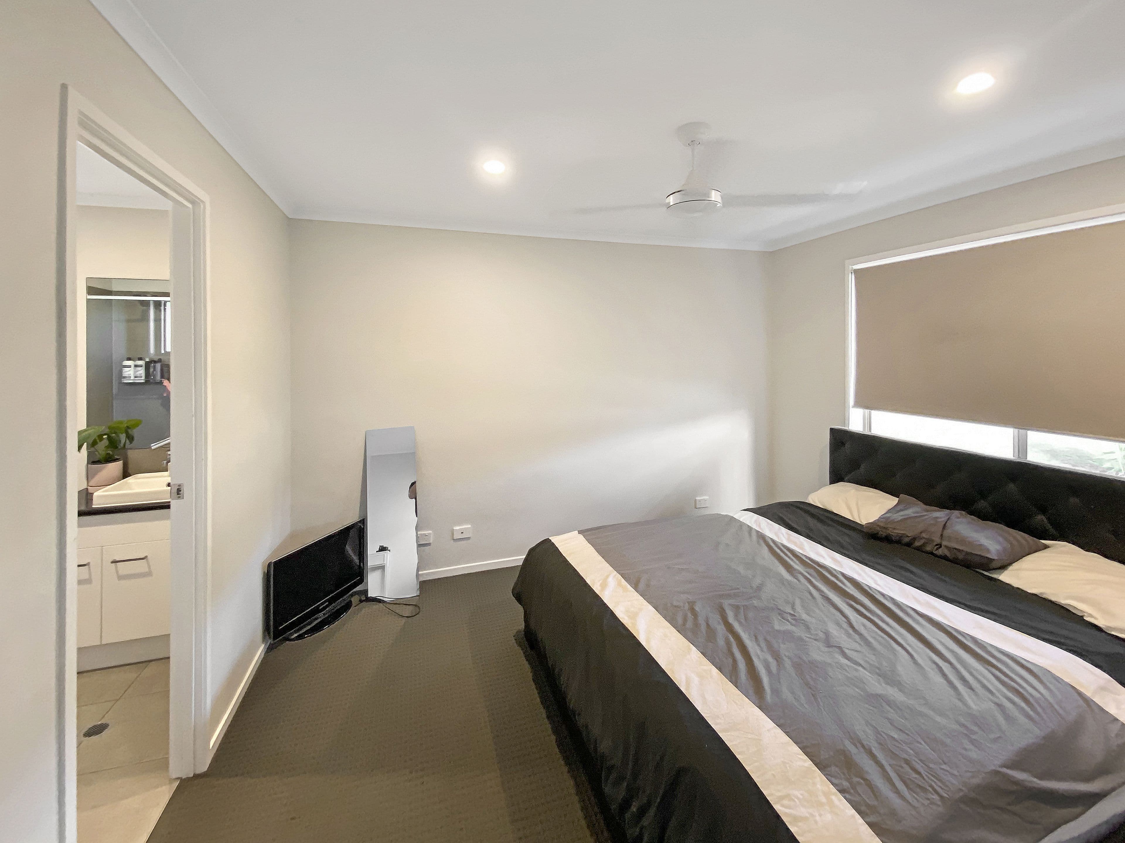 38 Featherwood Crescent, Beerwah QLD 4519, Beerwah - Thumbnail 2