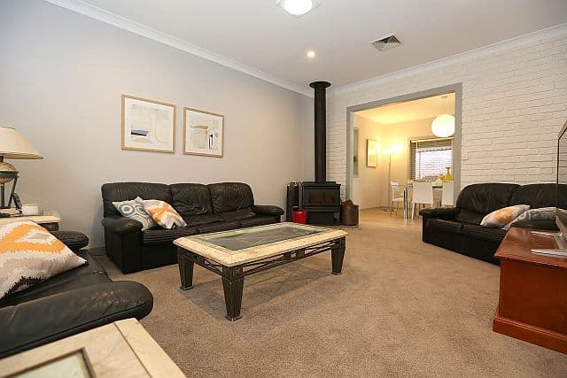 40 Railway Parade, CONDELL PARK NSW 2200, Condell Park - Thumbnail 3
