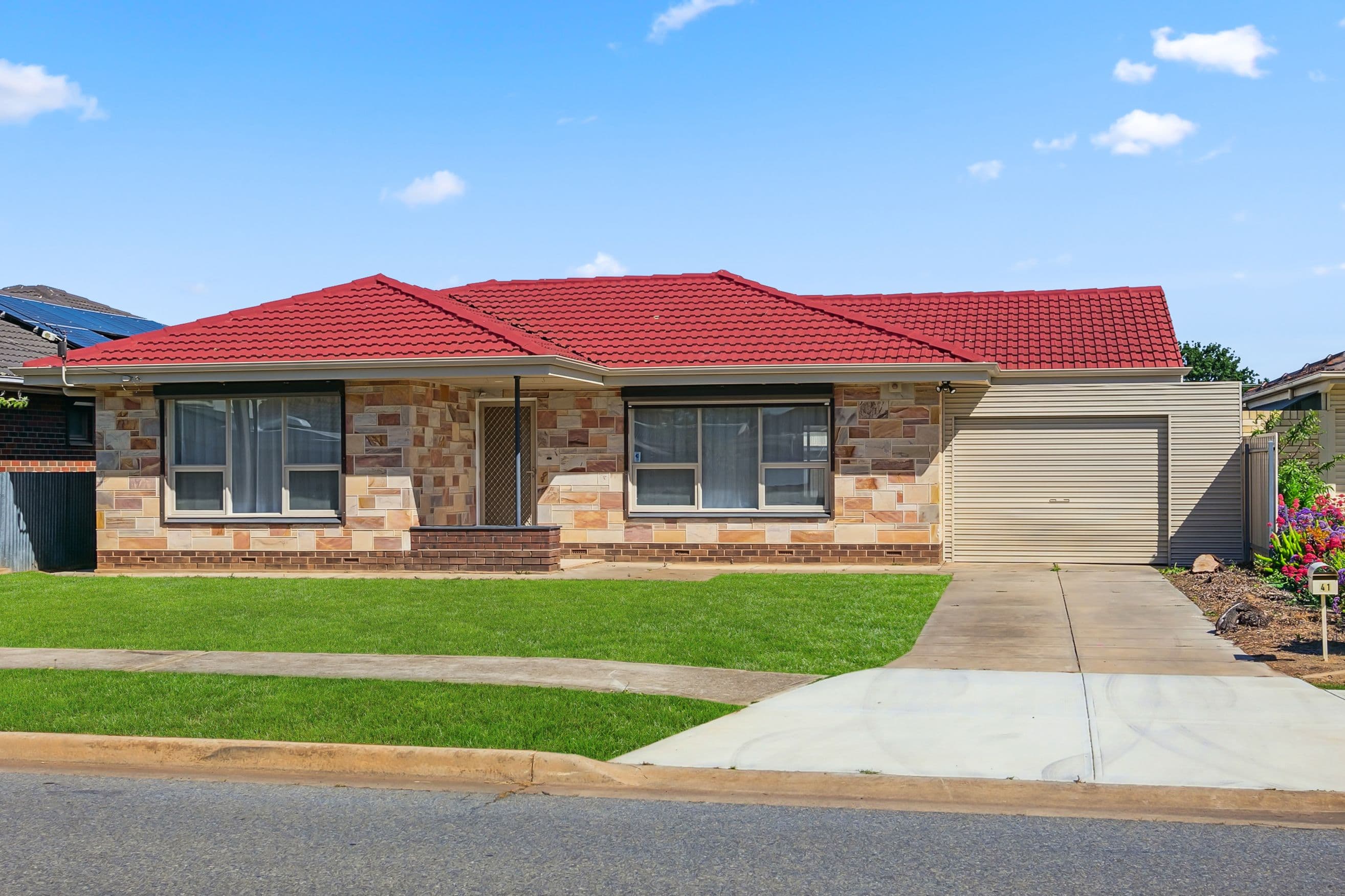41 Raymond Avenue, Seaton SA 5023, Seaton - Image 1
