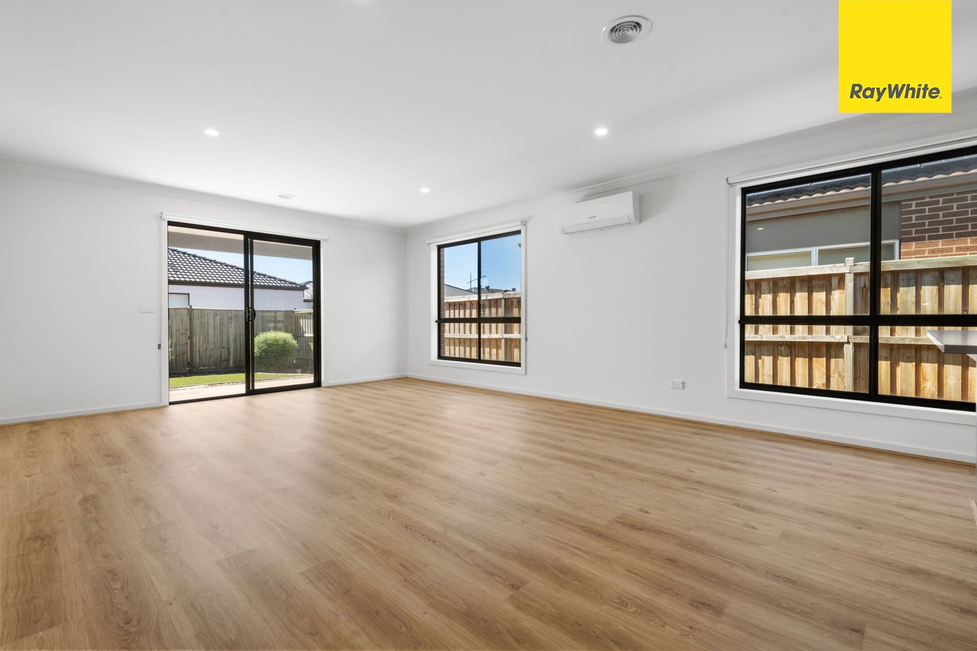 19 Metroon Drive, WEIR VIEWS VIC 3338, Weir Views - Thumbnail 8