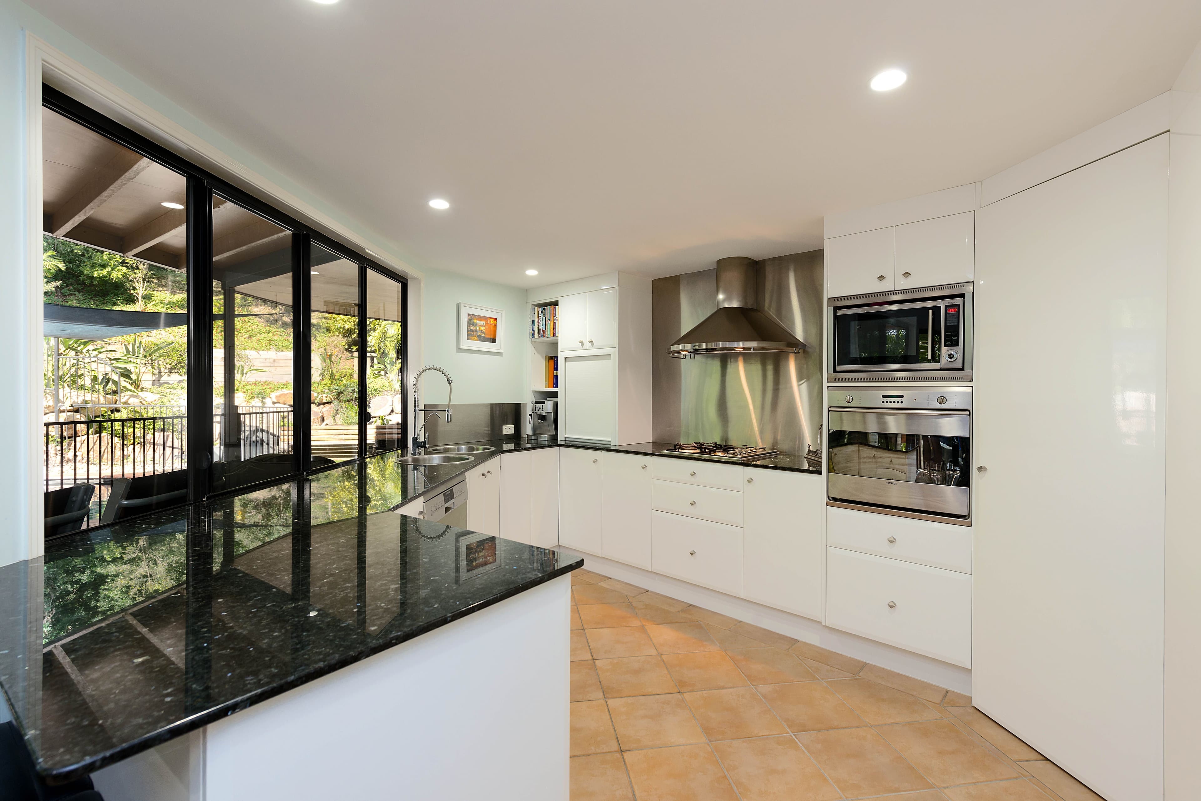 9 Wollundry Place, The Gap QLD 4061, The Gap - Thumbnail 7
