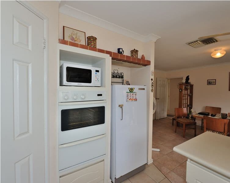 15 Cooper Road, MORLEY WA 6062, Morley - Thumbnail 5