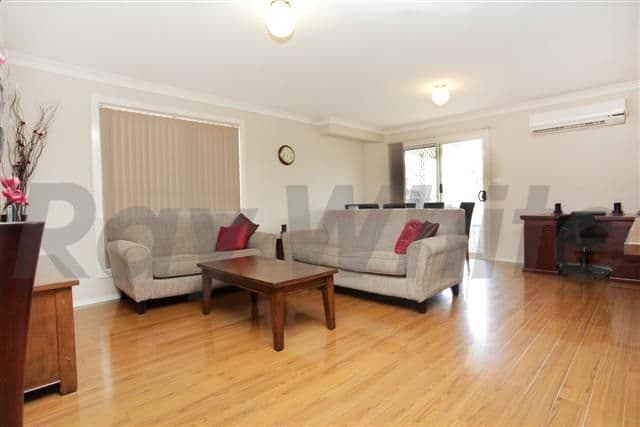 841 Glenmore Parkway, GLENMORE PARK NSW 2745, Glenmore Park - Thumbnail 3