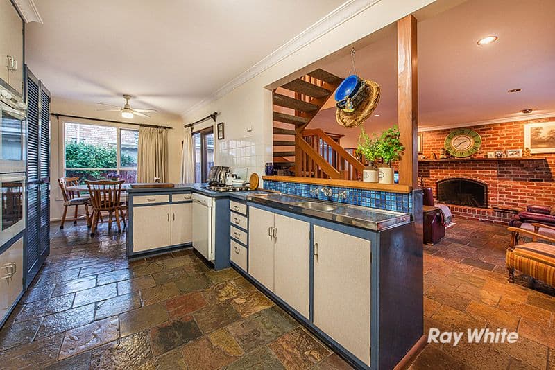 6 Greaves Street, Cranbourne VIC 3977, Cranbourne - Thumbnail 5