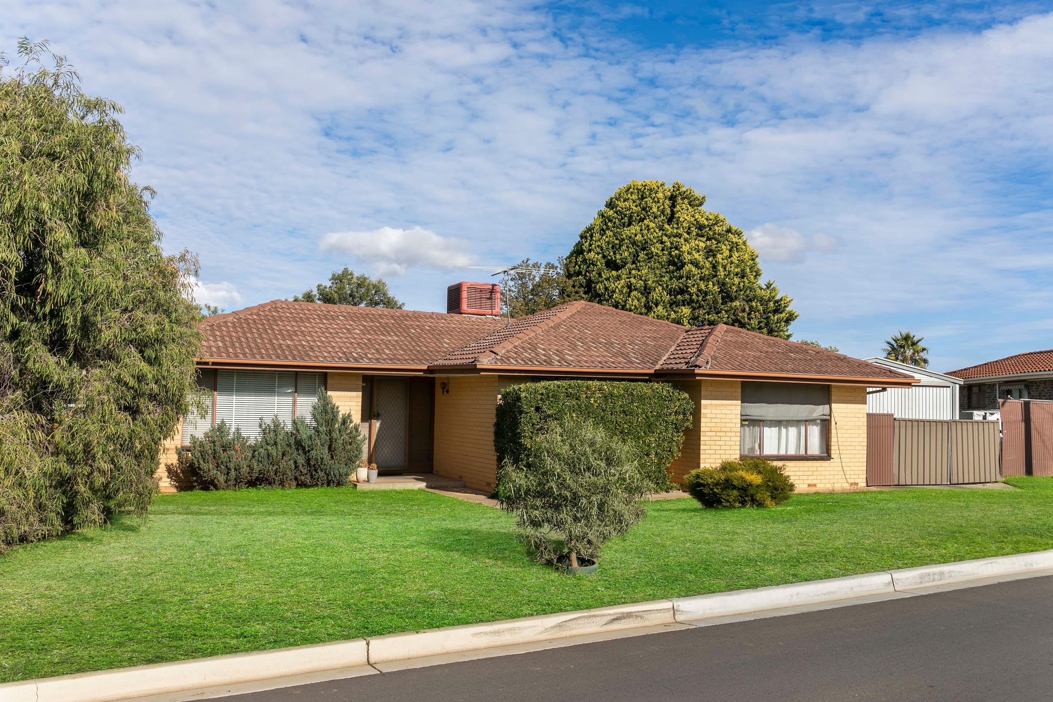 2 Shortridge Street, Modbury Heights SA 5092, Modbury Heights - Thumbnail 4