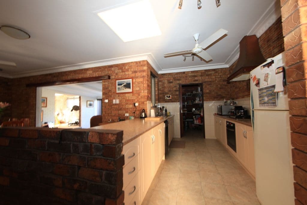 2 Tuckey Court, CARNARVON WA 6701, Carnarvon - Thumbnail 5