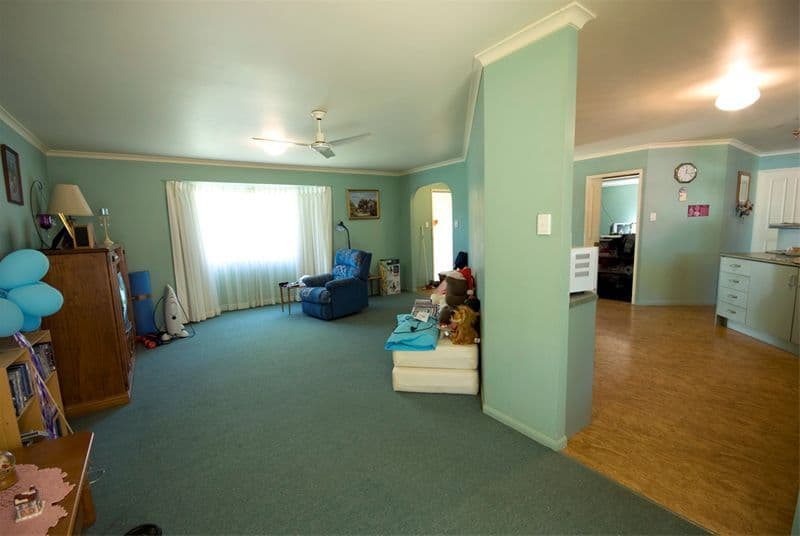 3  Taree Court, KULUIN QLD 4558, Kuluin - Thumbnail 5