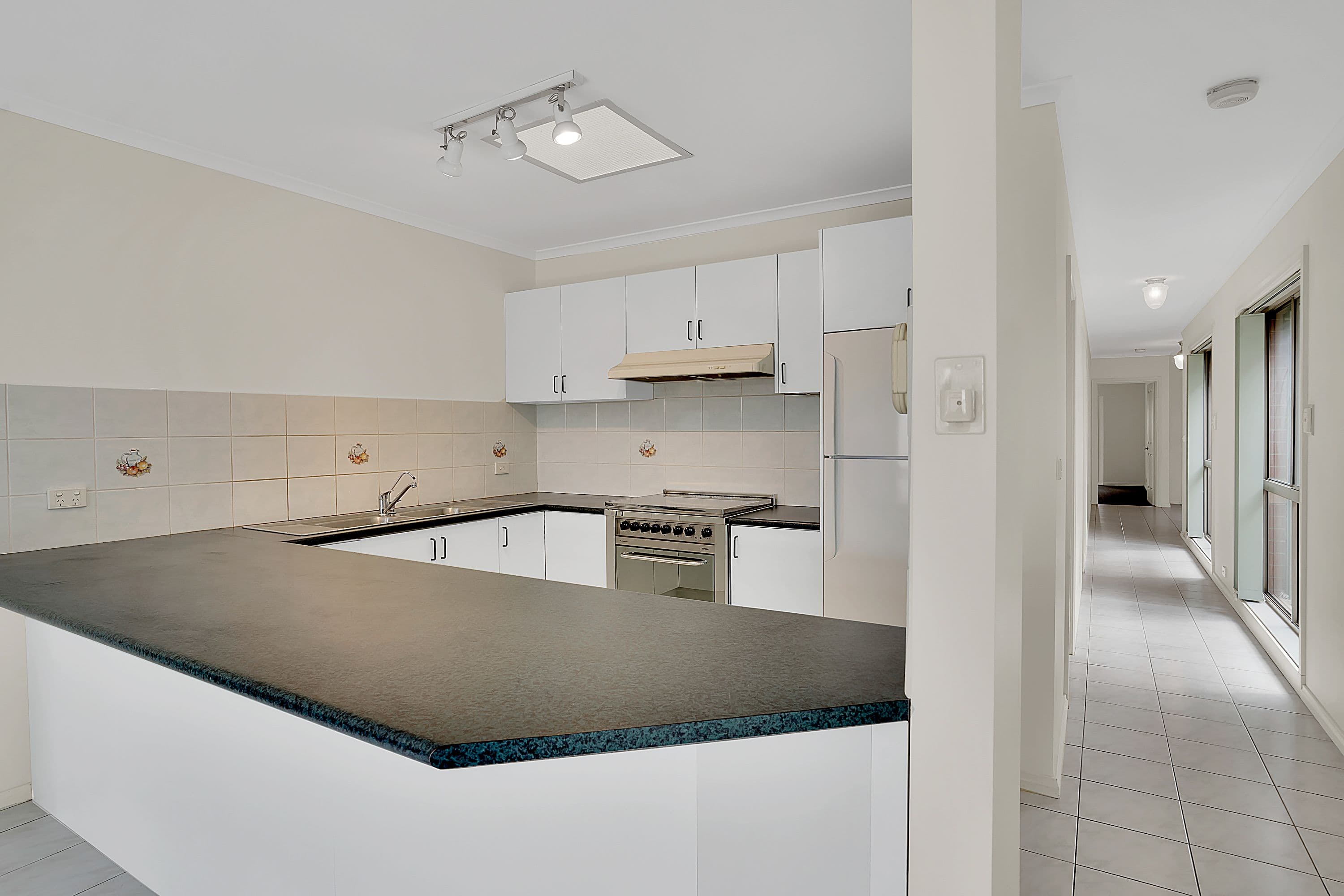 8 Hudson Street, Coburg VIC 3058, Coburg - Thumbnail 6
