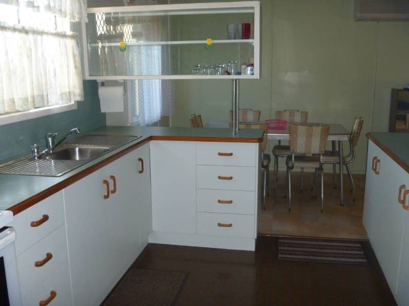 48  Boles Street, WEST GLADSTONE QLD 4680, West Gladstone - Thumbnail 2