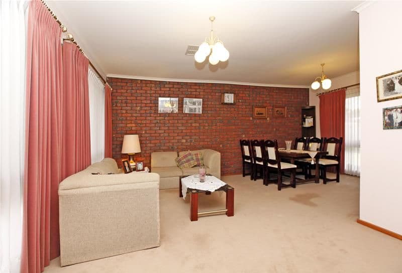 156 Allendale Road, Eltham, Eltham - Thumbnail 2