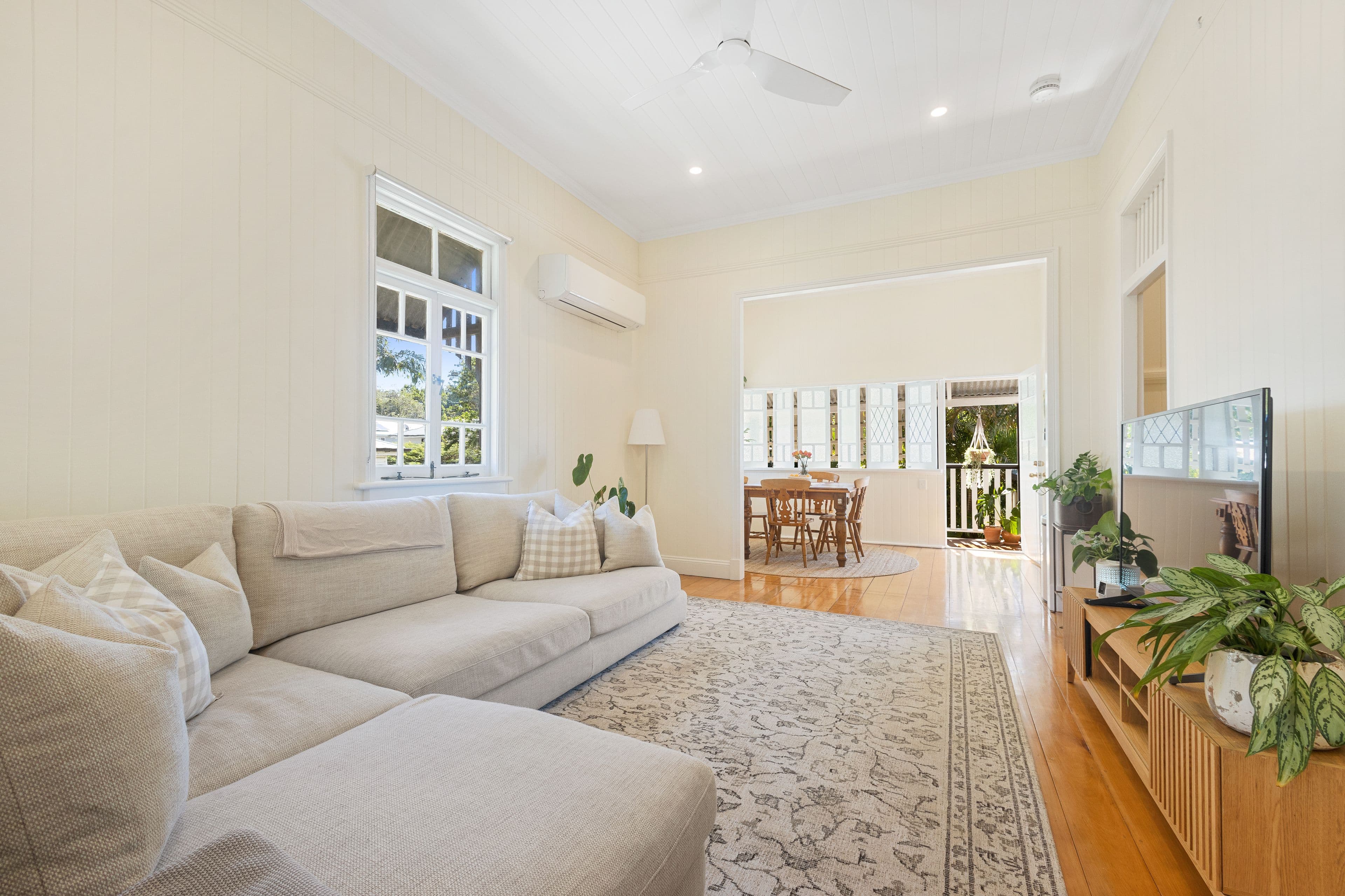 195 Arthur Terrace, Bardon QLD 4065, Bardon - Thumbnail 2