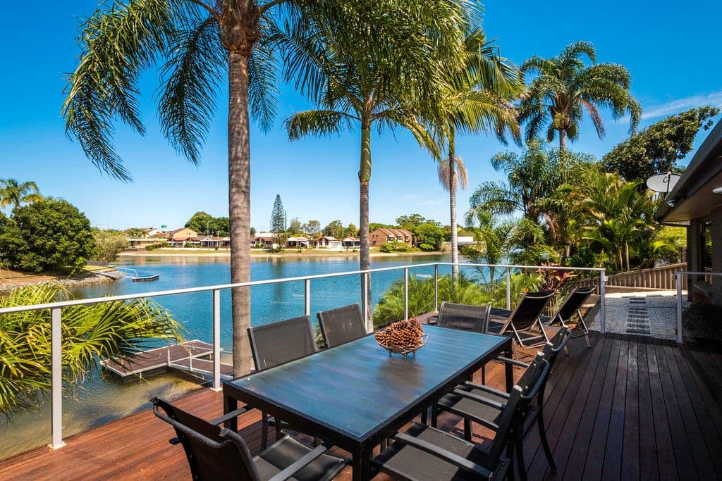 18 Maureen Court, Broadbeach Waters QLD 4218, Broadbeach Waters - Thumbnail 7