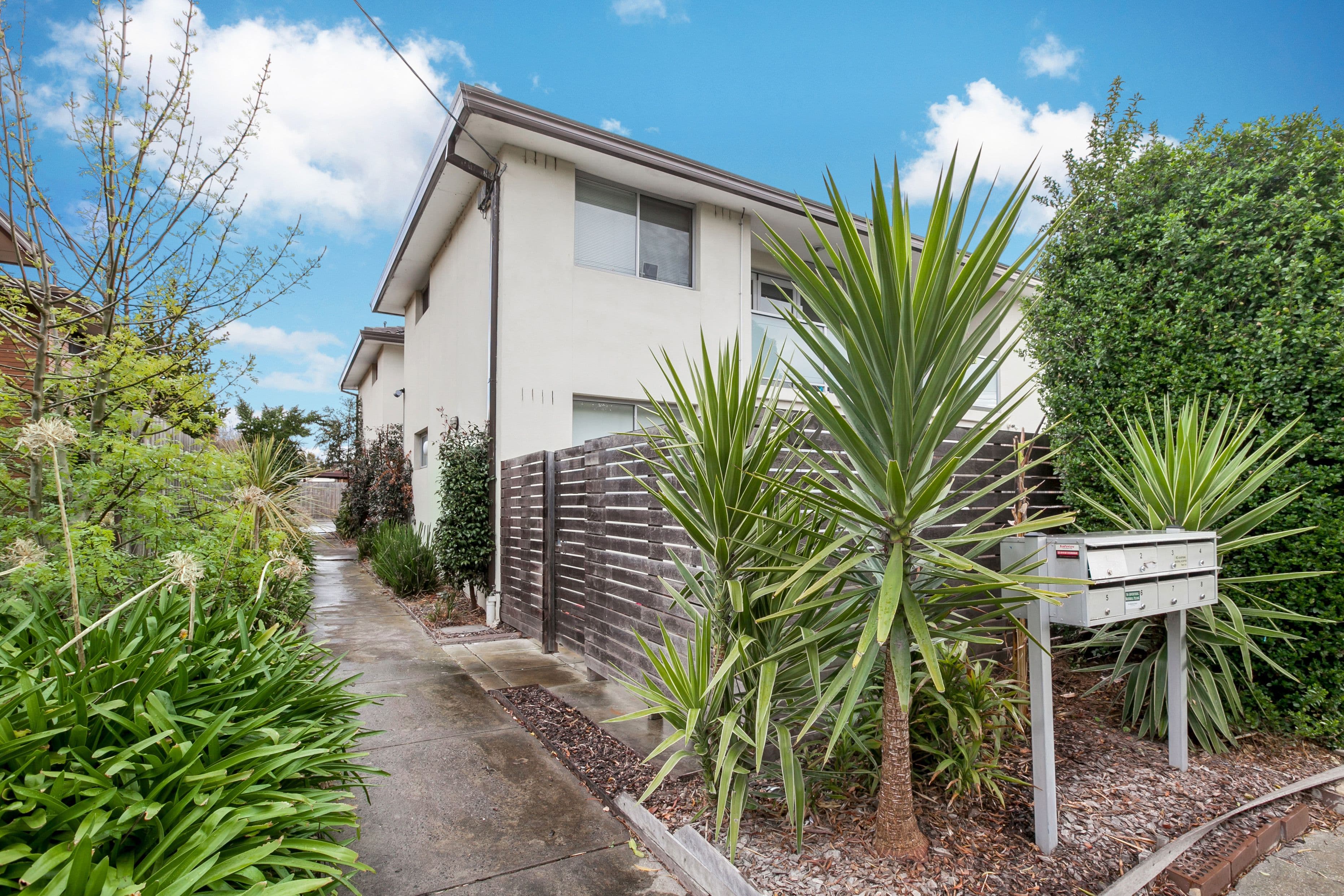 282 Mansfield Street, Thornbury VIC 3071, Thornbury - Thumbnail 2