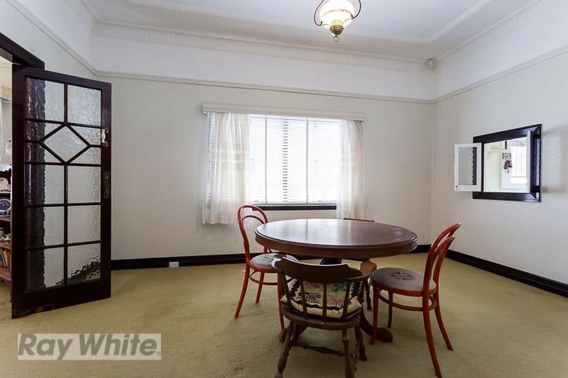 63 Beryl Crescent, HOLLAND PARK QLD 4121, Holland Park - Thumbnail 3