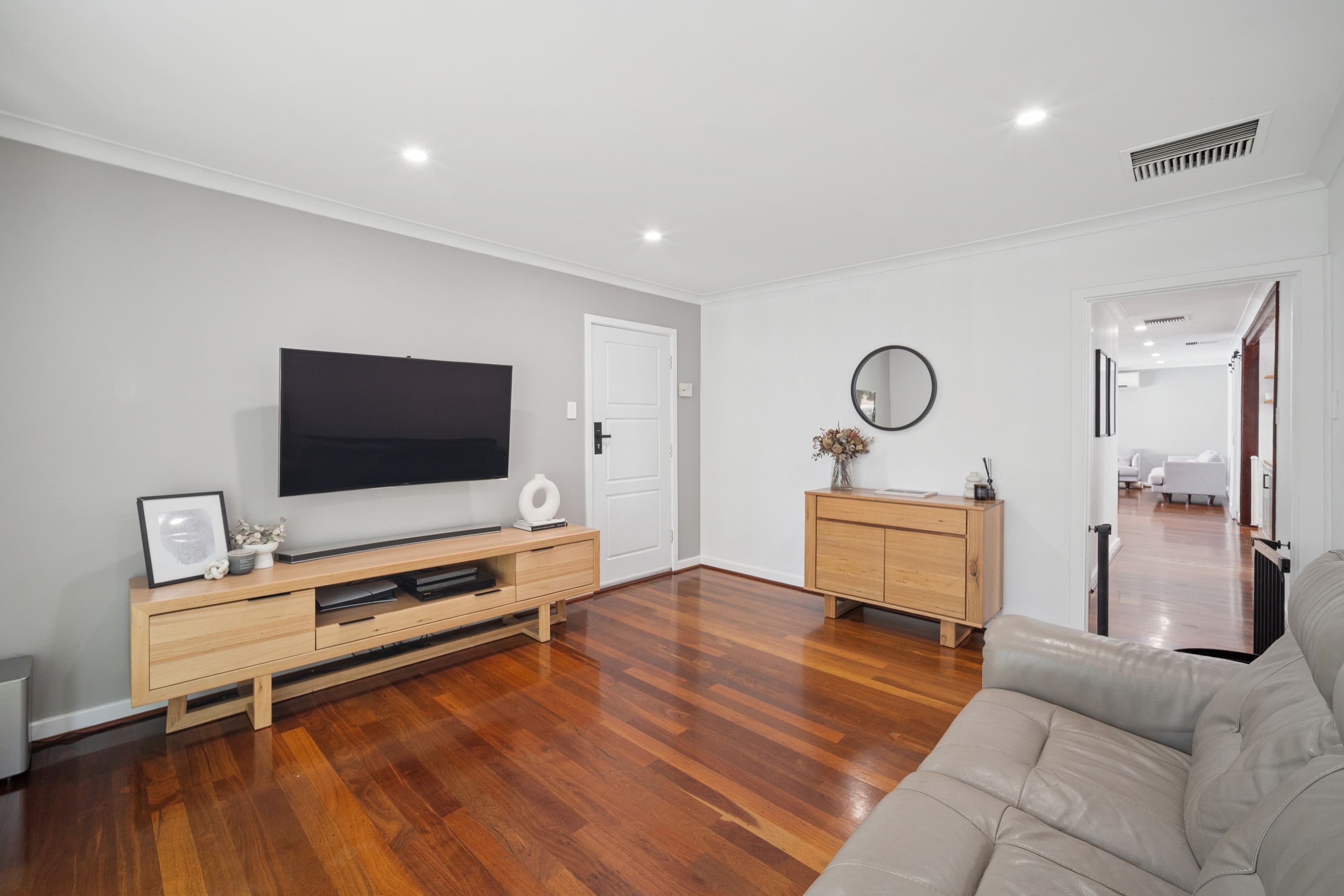 22 Crayden Road, Kalamunda WA 6076, Kalamunda - Thumbnail 6