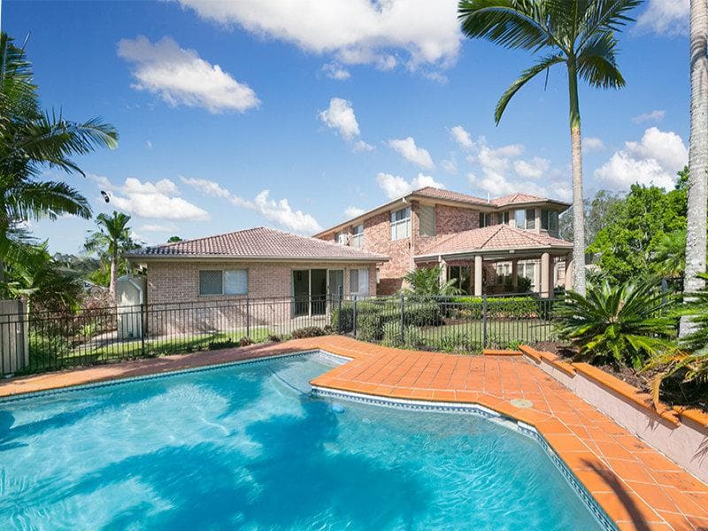 2/13 Watkins Road, Brookfield - Thumbnail 2