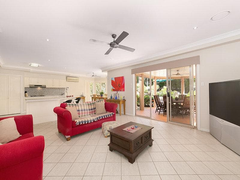 2/13 Watkins Road, Brookfield - Thumbnail 8