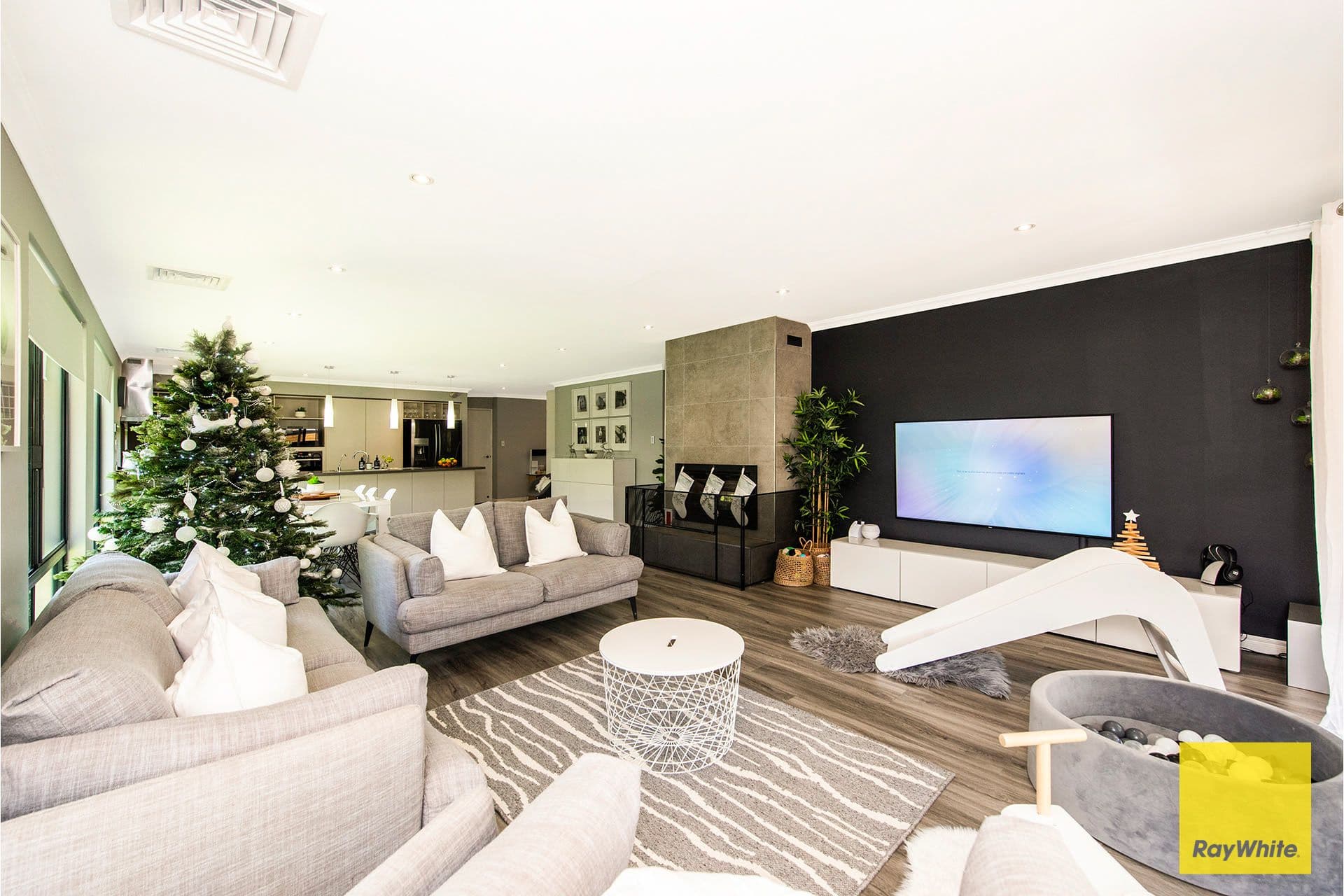 18 Tarn Drive, Canning Vale WA 6155, Canning Vale - Thumbnail 8