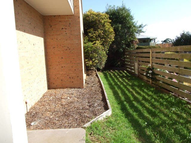 30 Wyndham Avenue, COWES VIC 3922, Cowes - Thumbnail 3
