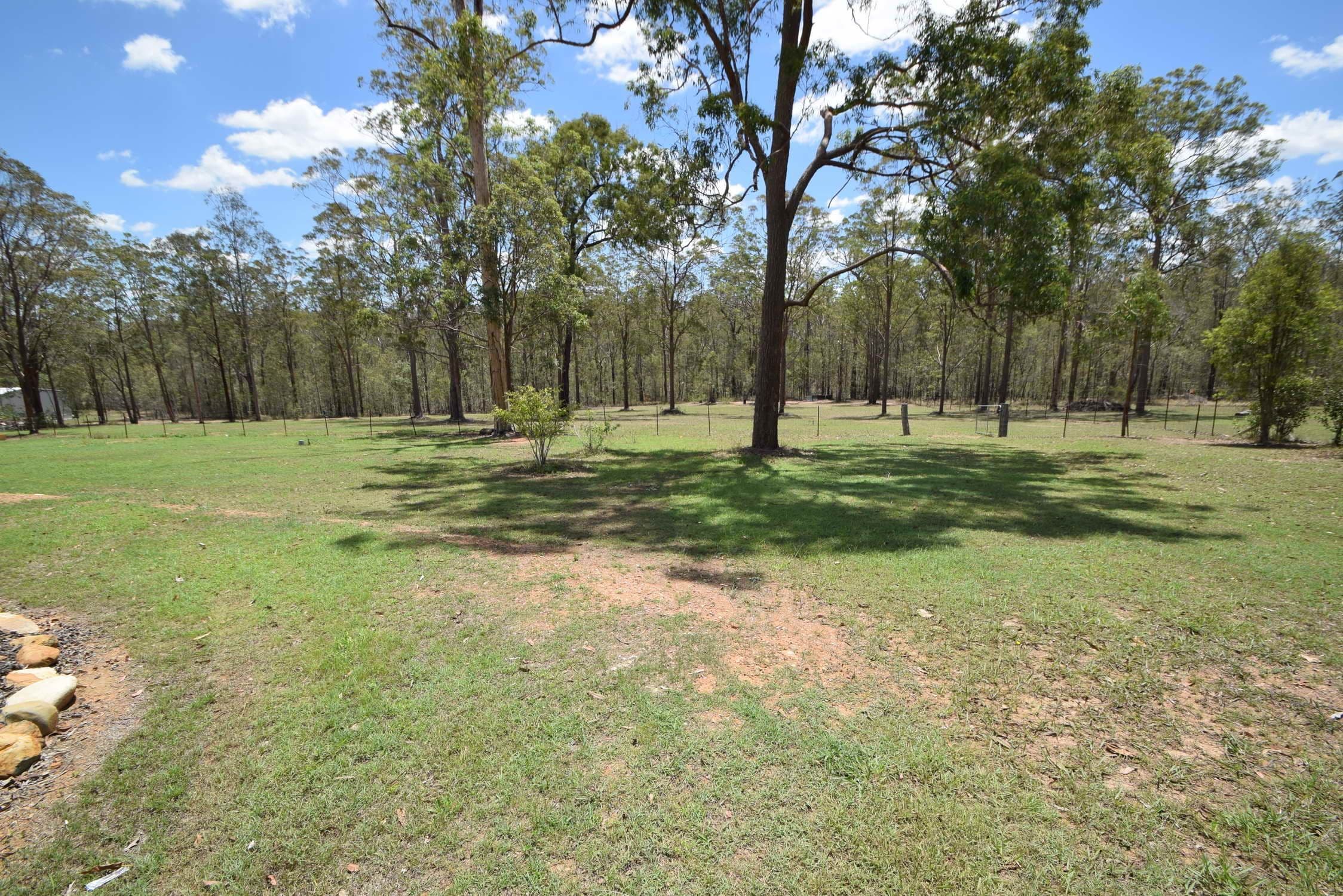 52 Buckingham Court, Mount Hallen QLD 4312, Mount Hallen - Thumbnail 2