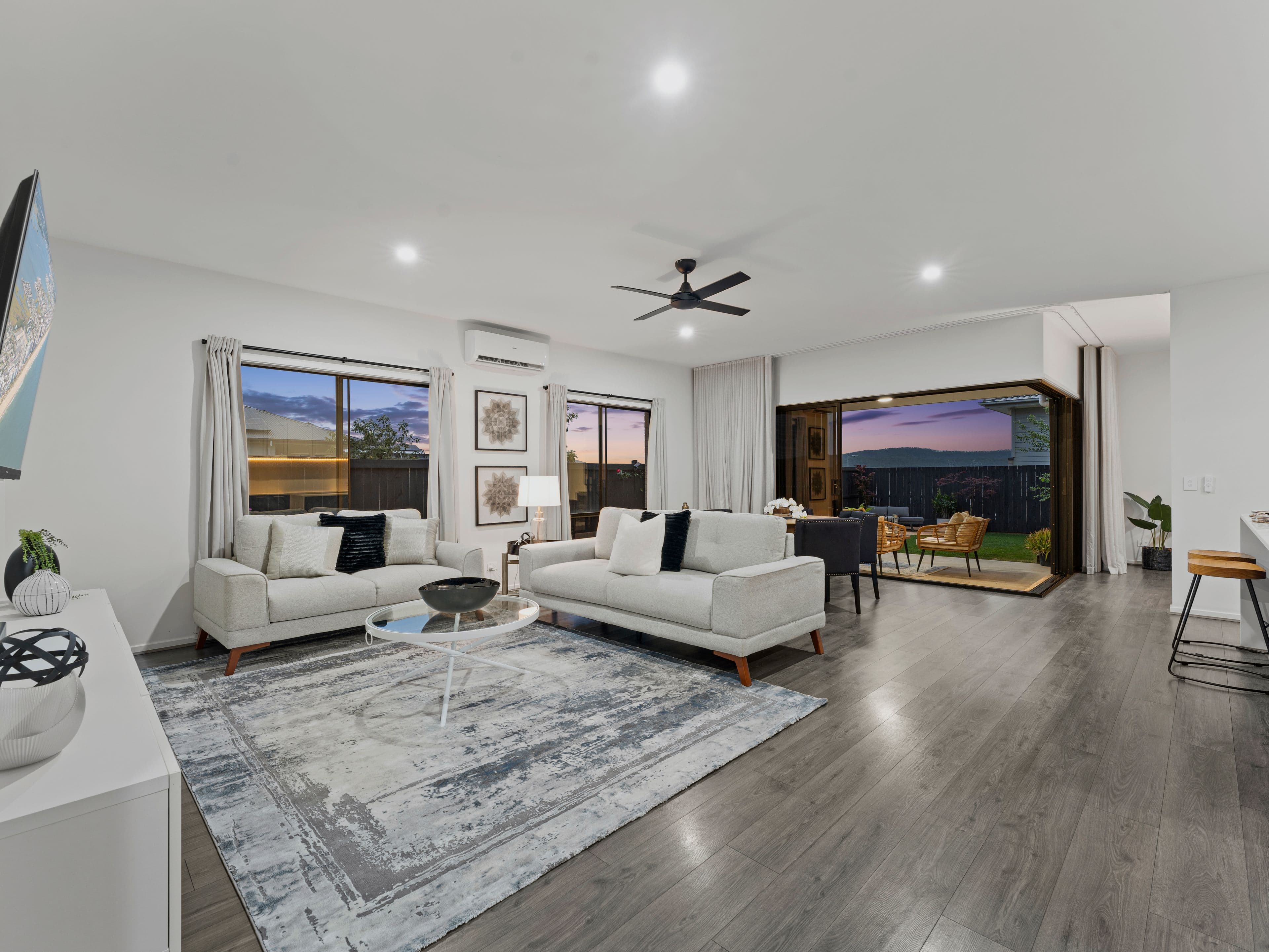 35 Gonula Crescent, RIPLEY QLD 4306, Ripley - Thumbnail 2