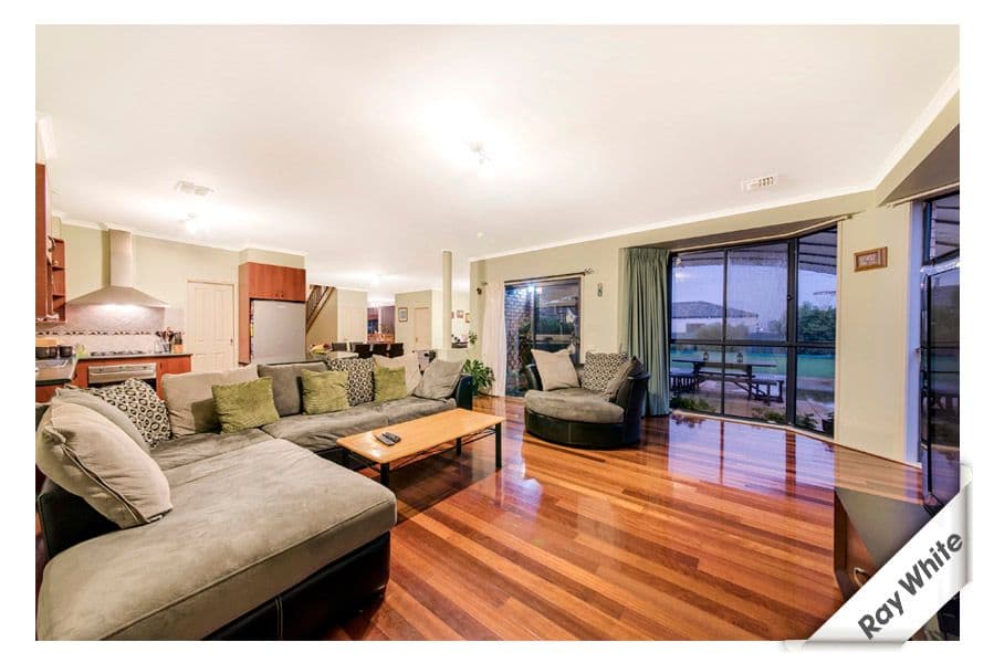 6 Pallin Street, Gungahlin ACT 2912, Gungahlin - Thumbnail 2