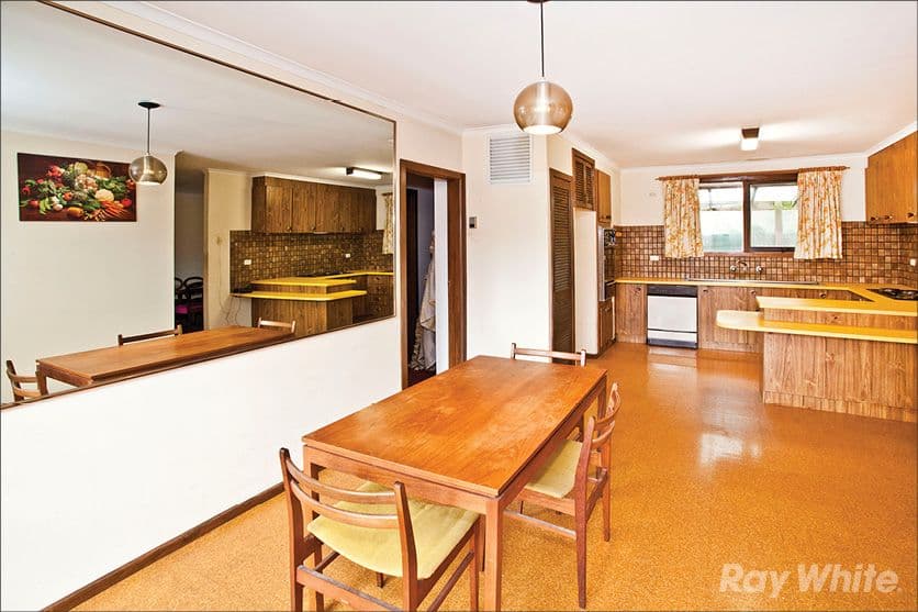 936 Ferntree Gully Road, WHEELERS HILL VIC 3150, Wheelers Hill - Thumbnail 4