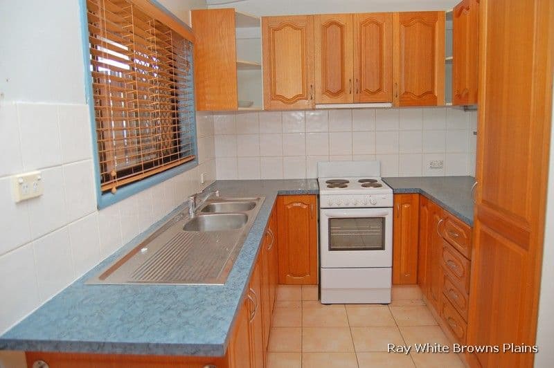 7 Mackellar Drive, BORONIA HEIGHTS QLD 4124, Boronia Heights - Thumbnail 2