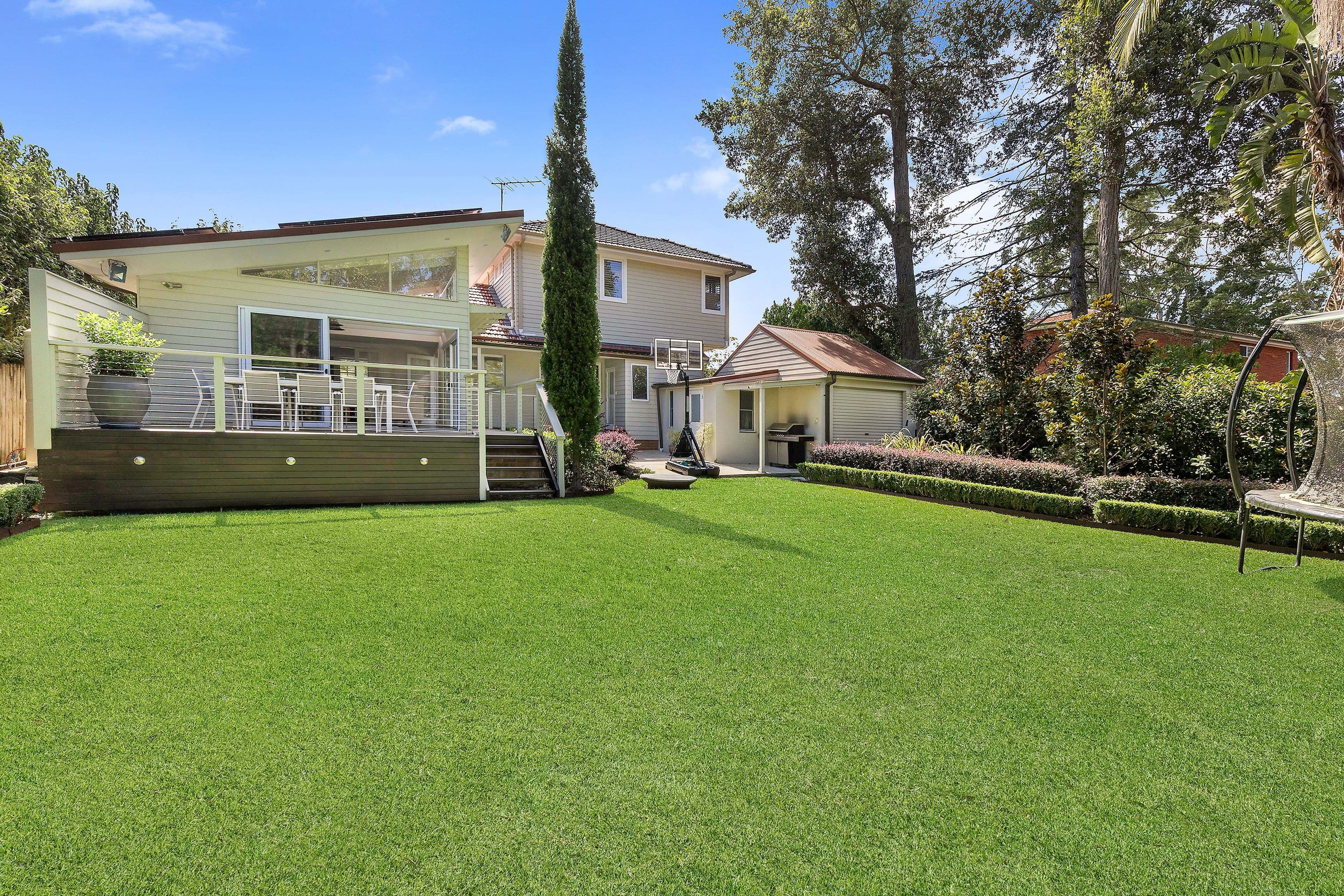 10 Fern Avenue, Wahroonga NSW 2076, Wahroonga - Thumbnail 2