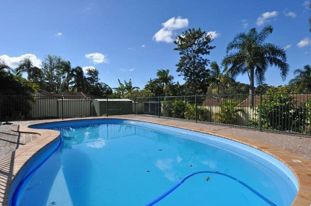 31 Guthrie Parade, CARRARA QLD 4211, Carrara - Thumbnail 2