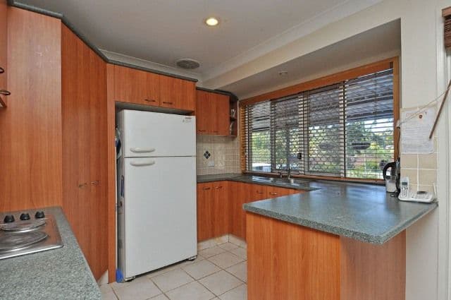 31 Guthrie Parade, CARRARA QLD 4211, Carrara - Thumbnail 4