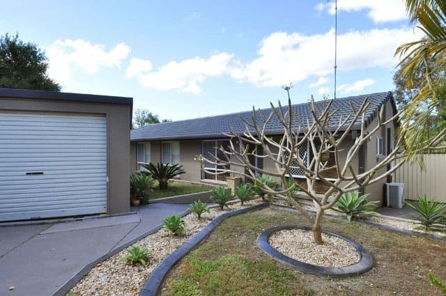 31 Guthrie Parade, CARRARA QLD 4211, Carrara - Thumbnail 7