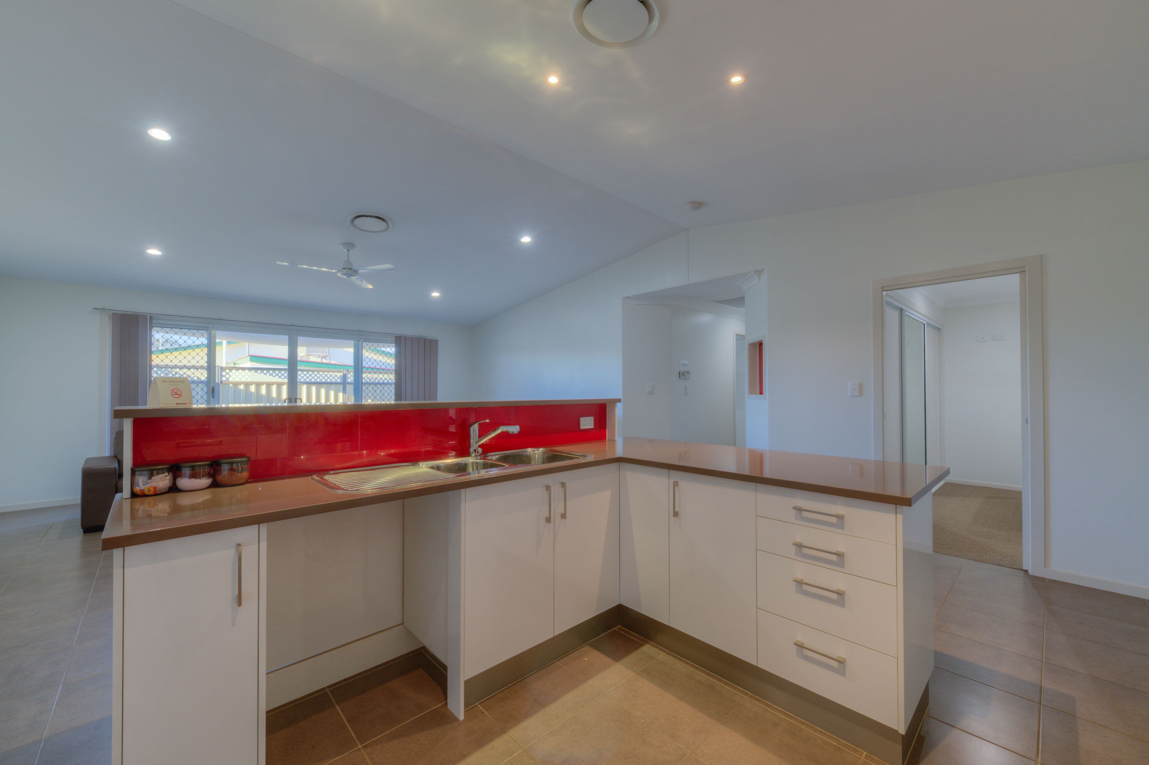  22 Pine Street, Miles QLD 4415, Miles - Thumbnail 4