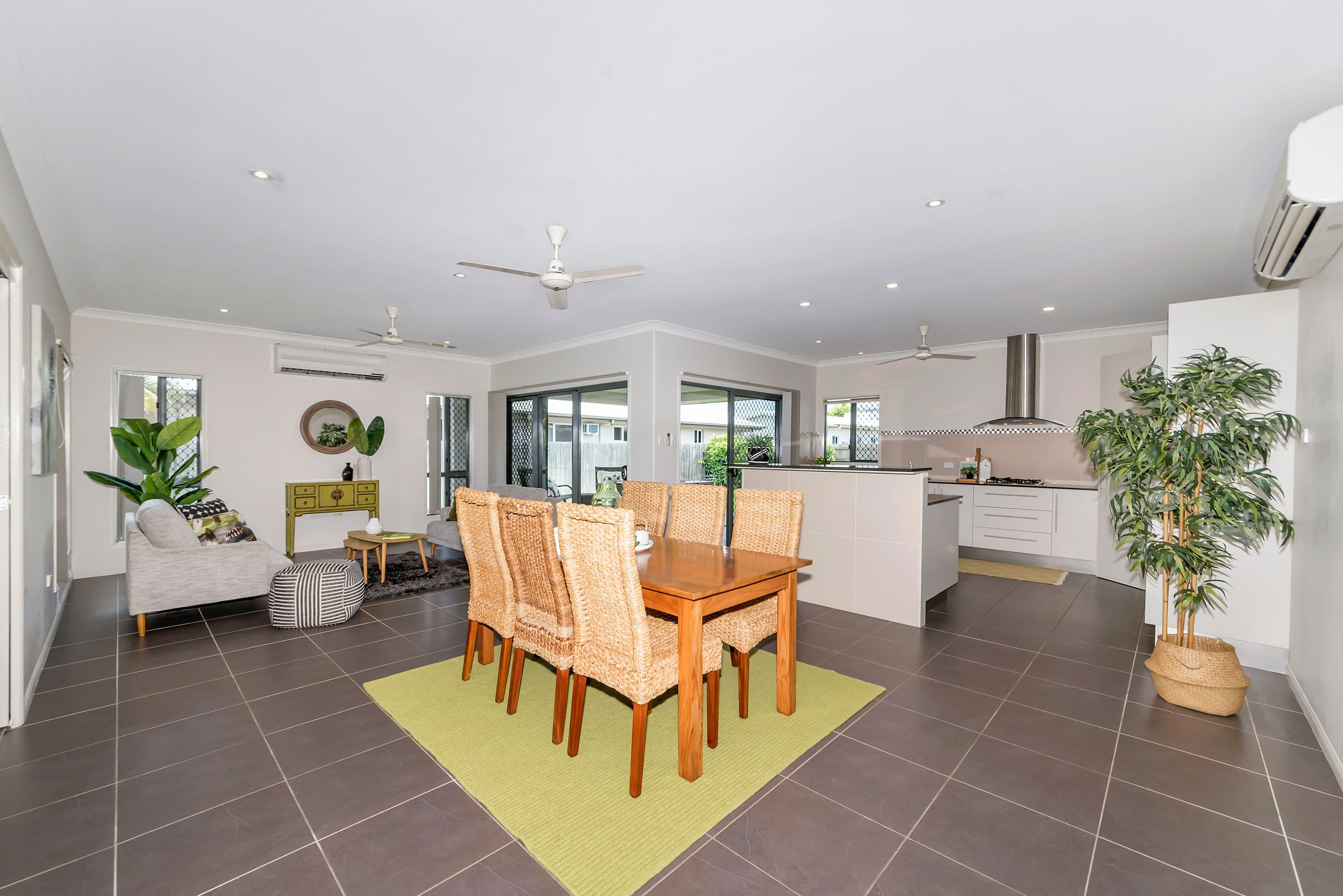 8 Newhaven Place, Idalia QLD 4811, Idalia - Thumbnail 4