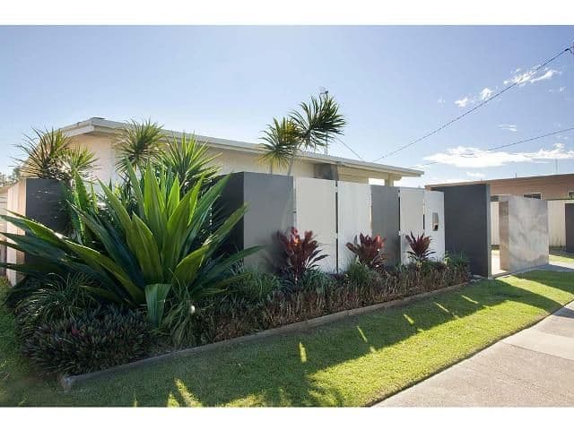 42 Middle Street, LABRADOR QLD 4215, Labrador - Image 1