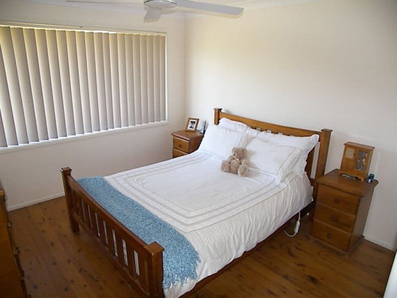 16 Dimond Avenue, KANAHOOKA NSW 2530, Kanahooka - Thumbnail 6