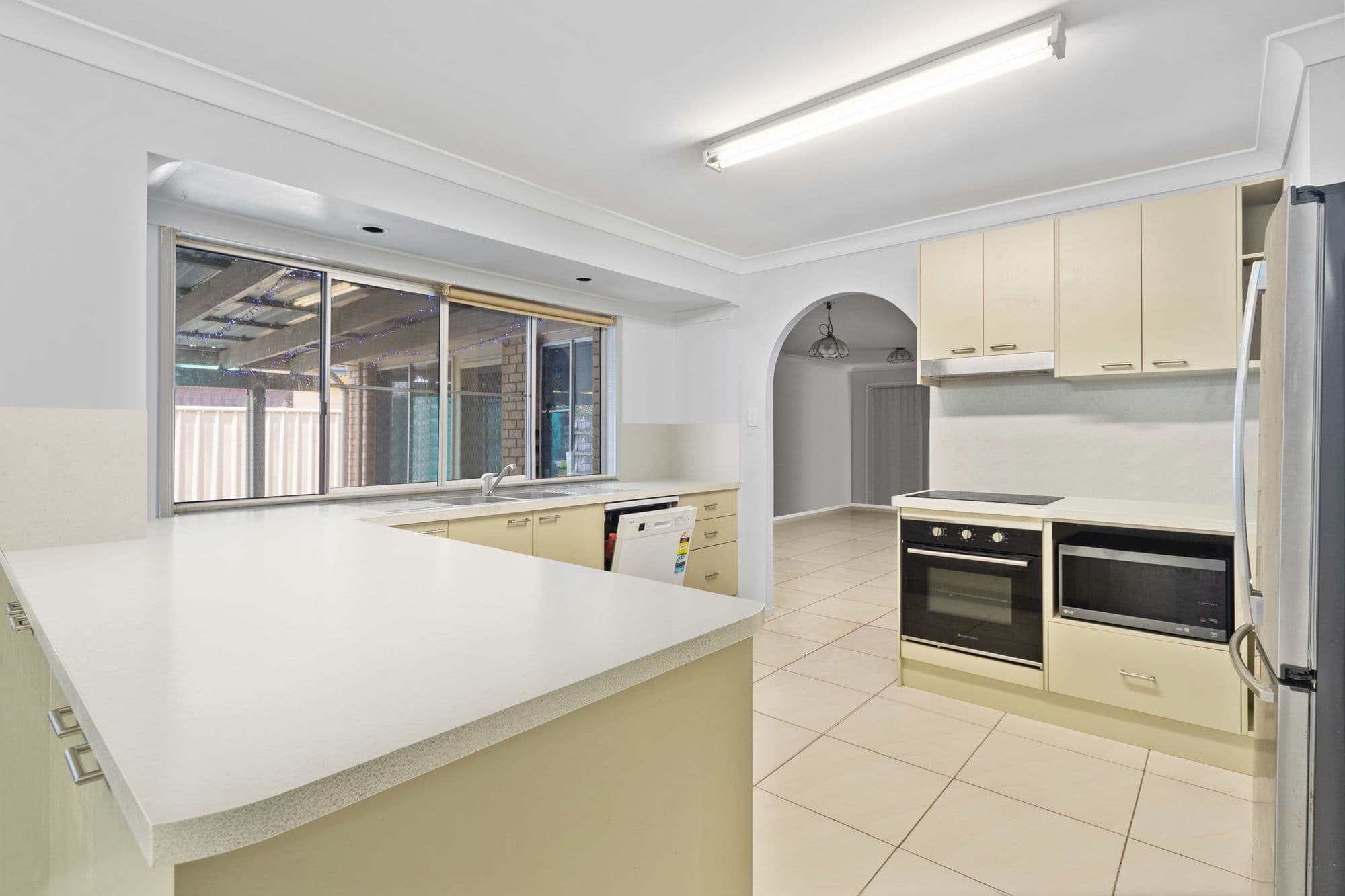 4 Coolac Court, Deception Bay QLD 4508, Deception Bay - Thumbnail 5