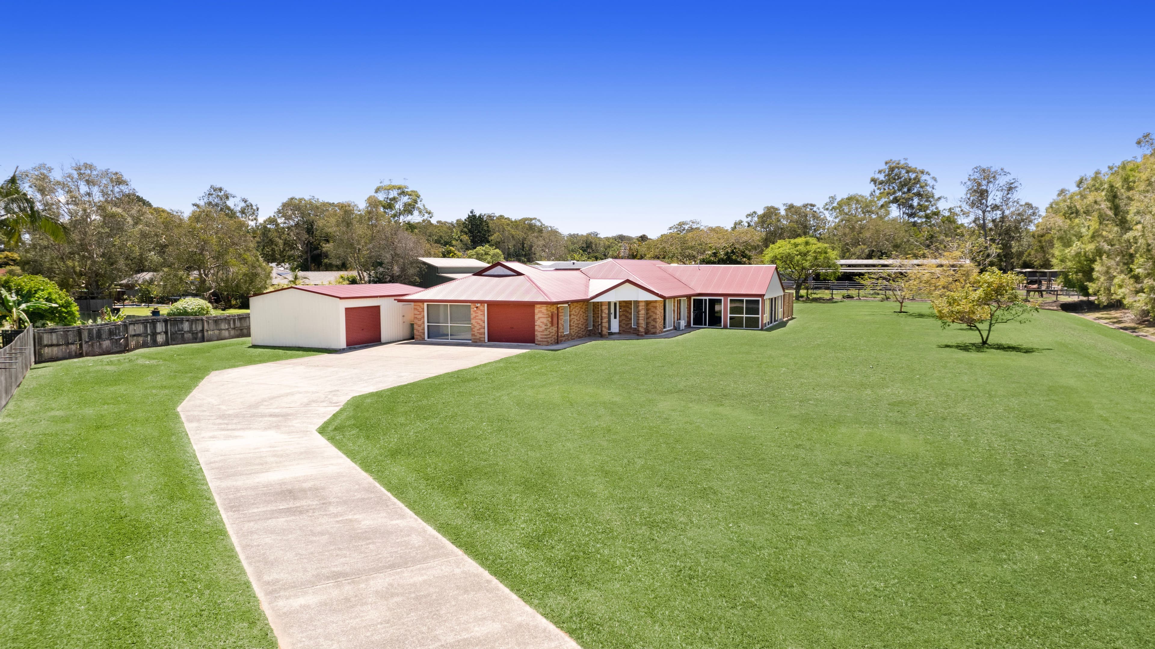 5 Bottlebrush Place, Little Mountain QLD 4551, Little Mountain - Thumbnail 2