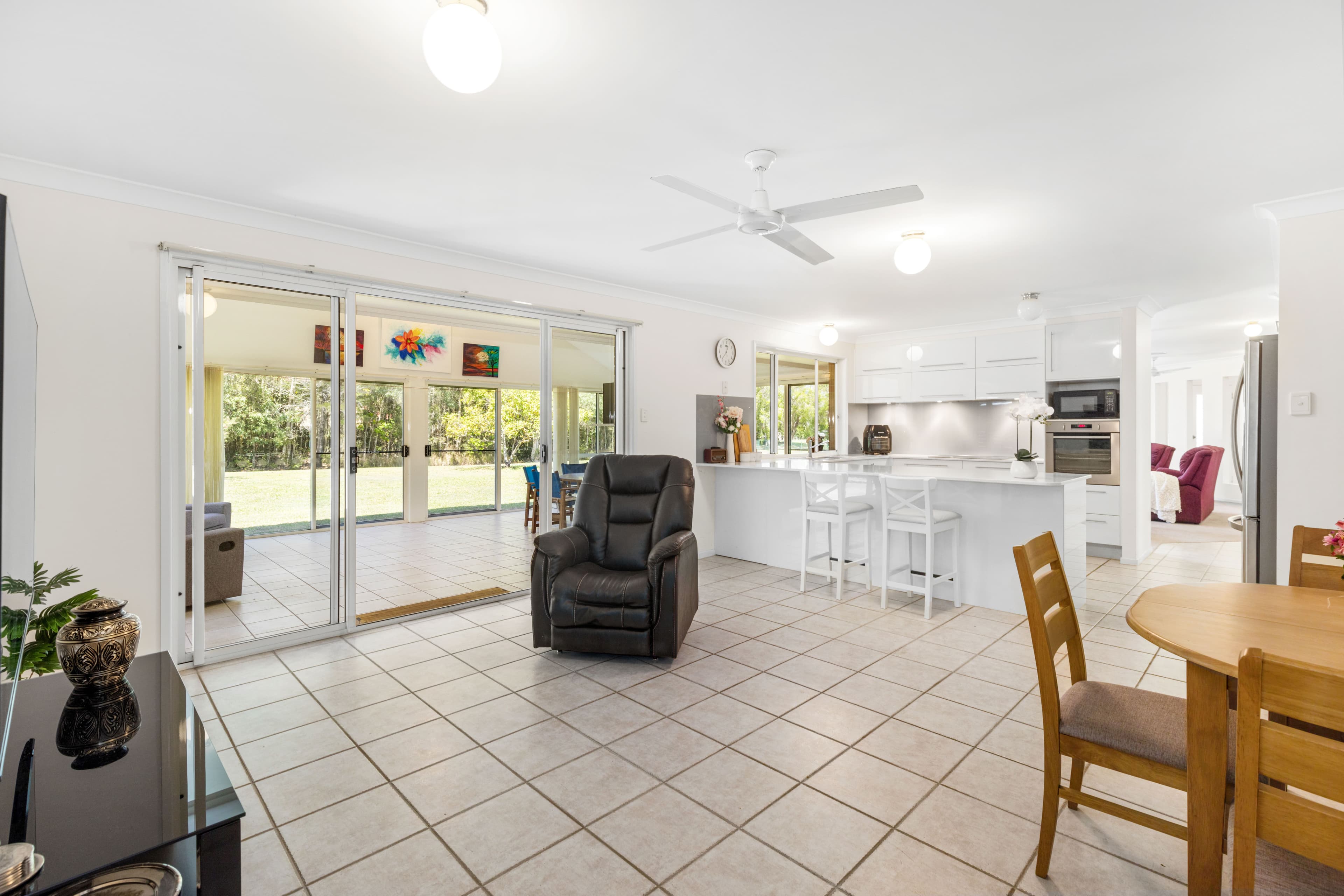 5 Bottlebrush Place, Little Mountain QLD 4551, Little Mountain - Thumbnail 5