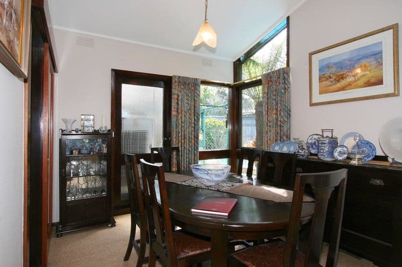 9  St. Cuthberts Avenue, DINGLEY VILLAGE VIC 3172, Dingley Village - Thumbnail 5