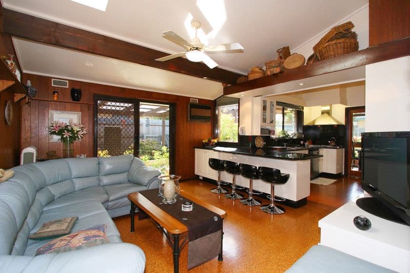 9  St. Cuthberts Avenue, DINGLEY VILLAGE VIC 3172, Dingley Village - Thumbnail 8