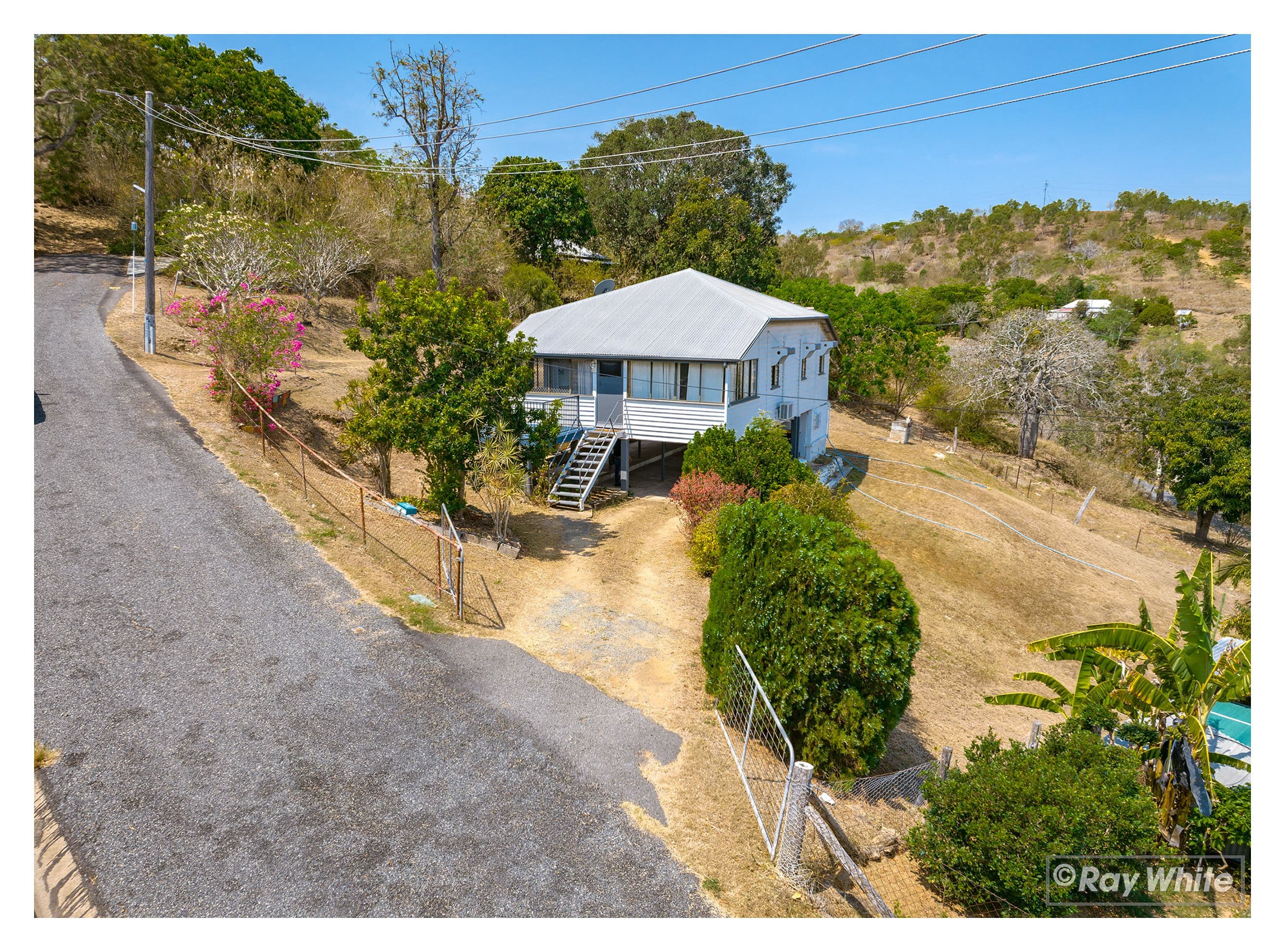 4 Hill Street, Mount Morgan QLD 4714, Mount Morgan - Image 1